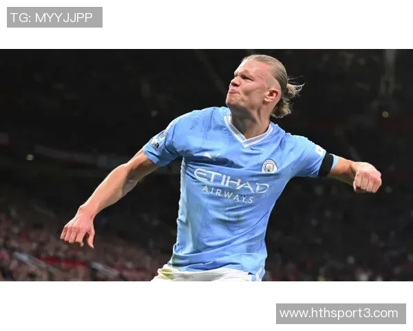 哈兰德错失绝佳机会左脚推射被大马丁轻松扑住